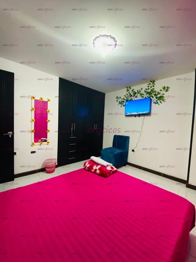 FOTOS DE DISPONIBLES HABITACIONES HERMOSAS Y MUY COMODAS EXCELENTE UBICACIÓN
