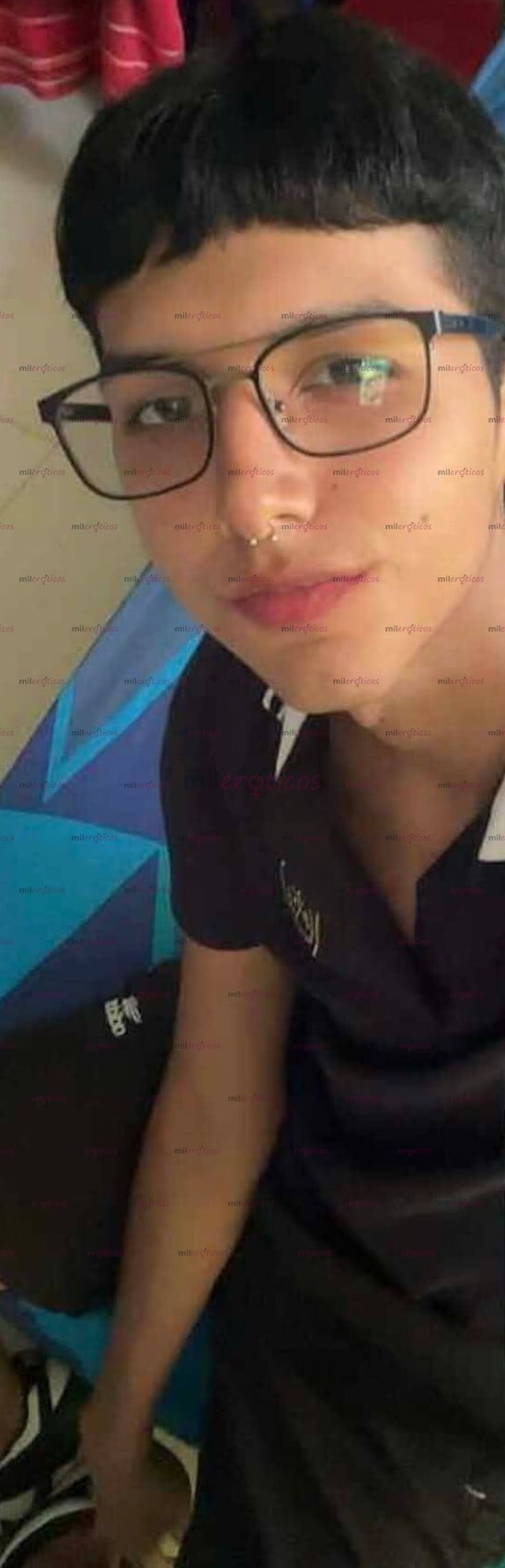 FOTOS DE JOVEN COMPLACIENTE CONTACTAME POR WHATSAPP 3170851908