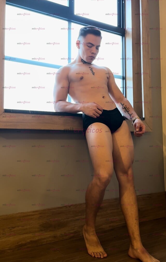 FOTOS DE JOVEN CACHONDO CON UN CULO Y VERGA RICA PARA TI