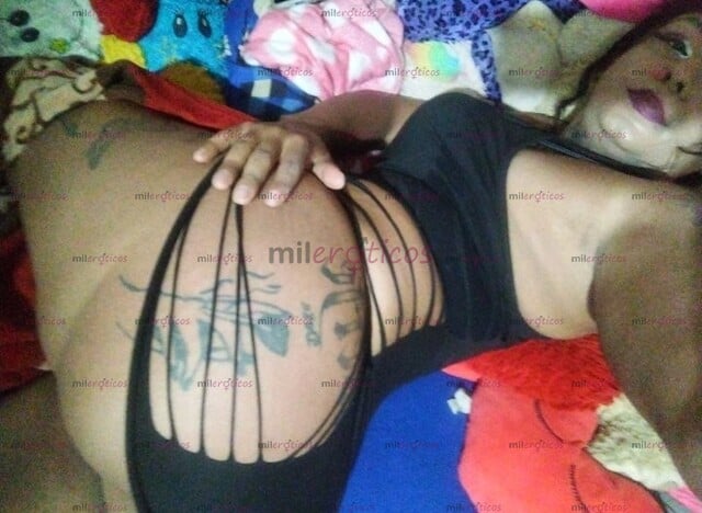 FOTOS DE SABROSA TRANS SÚPER CALIENTE DISPONIBLE PARA DARTE MUCHO SEXO
