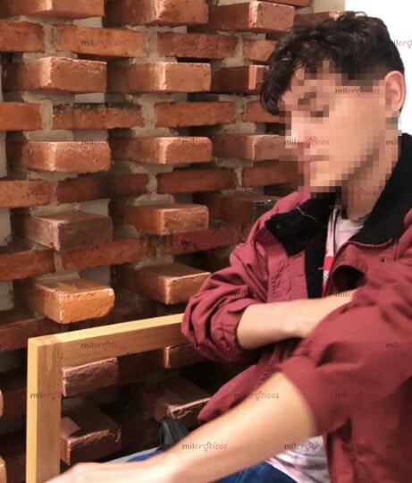 FOTOS DE JOVENCITO ESTUDIANTE 24 EXTRANJERO MACHO VERGON LECHERO MORBOSO RECIÉN LLEGADO