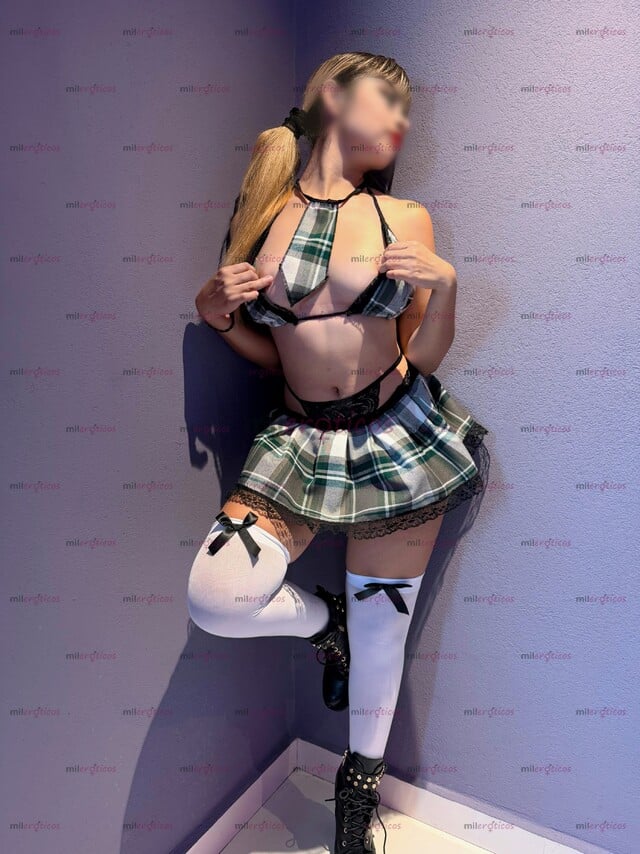 FOTOS DE KARLAS FOTOS TOMADAS EN MOTEL MOON, 19 AÑOS CON LA VAGINA APRETADITA,FLAQUITA CU