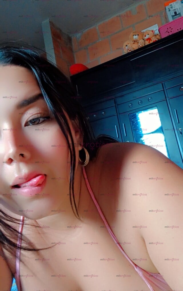 FOTOS DE ME LLAMO DULCE UNA CHICA CON GANAS DE HACER EL AMOR BIEN MOJADA GENTE SERIA
