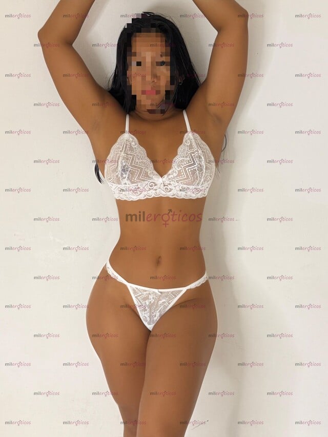 FOTOS DE MOLY FLACA HORNY DISPUESTA A BRINDAR UNA NOCHE LLENA DE MUCHO PLACER Y DIVERSIÓN