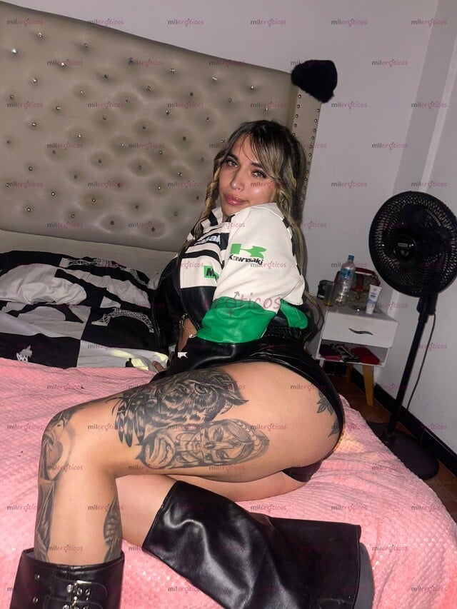 FOTOS DE DIOSA AFRODITA TATUADA , Y VOLUPTUOSA UNA MUJER ALEGRA Y MORBOSA VEN DISFRUTA