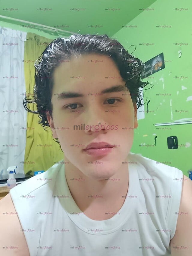 FOTOS DE HOLA SOY ALBERTO, JOVEN DELGADO, VERSÁTIL (ACTIVO Y PASIVO). ME GUSTA DISFRUTAR