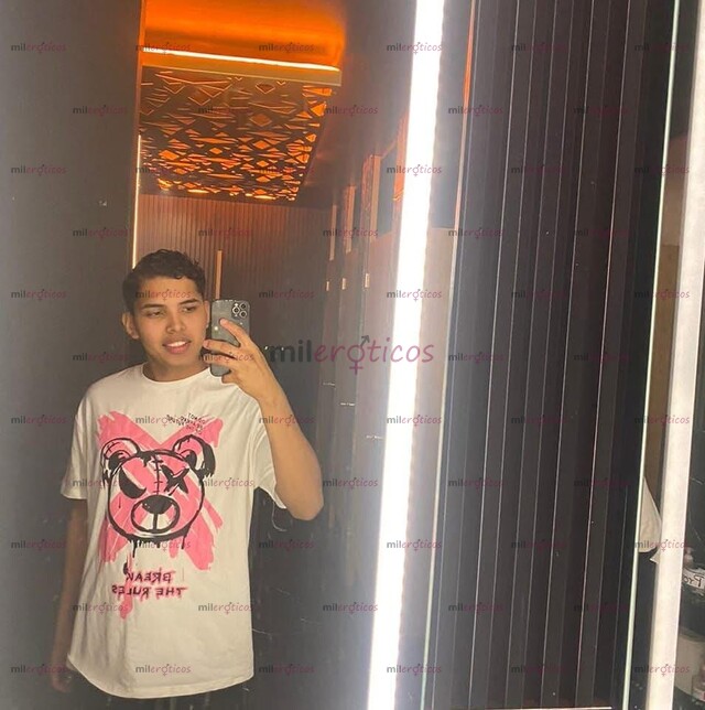 FOTOS DE HOLA SOY SERGIO UN CHICO DE 21 AÑOS SOY NUEVO POR ESTE AMBIENTE SOLO PORUN TIEMP