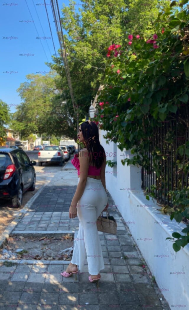 FOTOS DE FRANCIA GAMBOA 22 AÑOS TE TRATO COMO MI NOVIO REALES BESOS CARICIAS