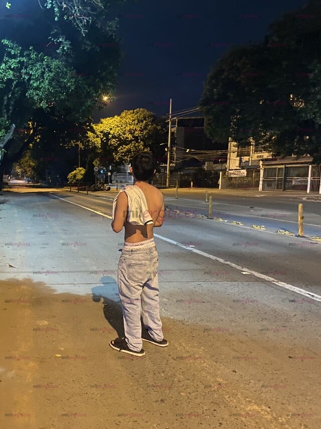 FOTOS DE NUEVO EN CALI SI TENGO SITIO RESERVADO POLLO PINTA ARRECHO