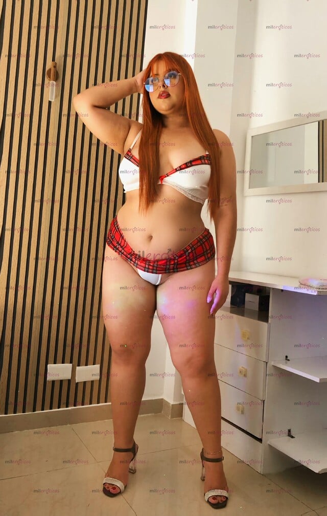 FOTOS DE ESTUDIANTE ENCANTADORA Y JUGUETONA, CON GANAS DE PORTARME MAL Y CANDENTE