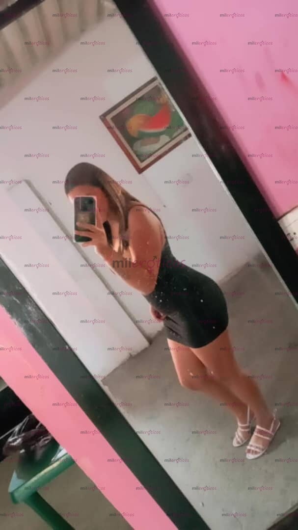 FOTOS DE HOLA MI NOMBRE ES ESTEFANI SOY BLANQUITA TENGO 22 AÑOS