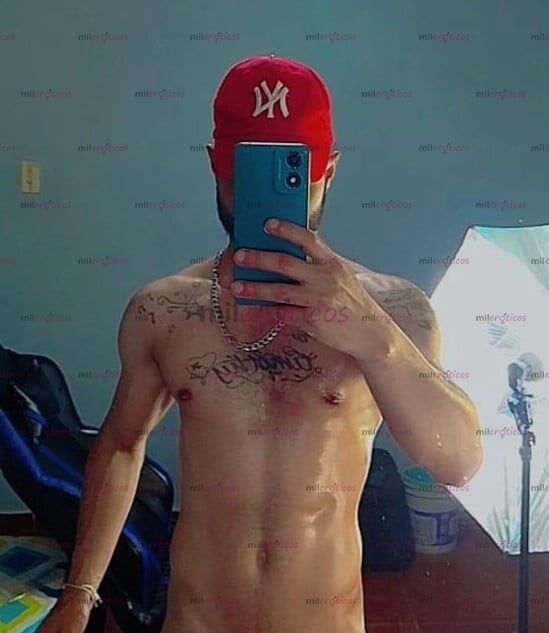 FOTOS DE CHICO DISPONIBLE LAS 24 HORAS DISPUESTO A COMPLACER EN TODAS TUS FANTASÍA