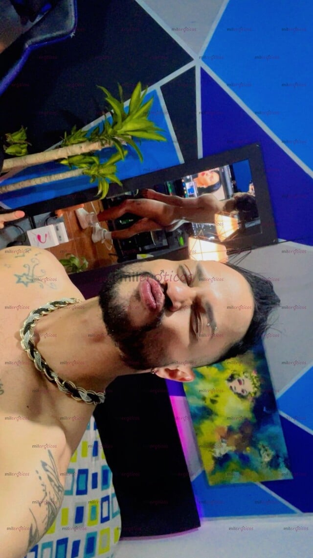 FOTOS DE CHICO DISPONIBLE LAS 24 HORAS DISPUESTO A COMPLACER EN TODAS TUS FANTASÍA