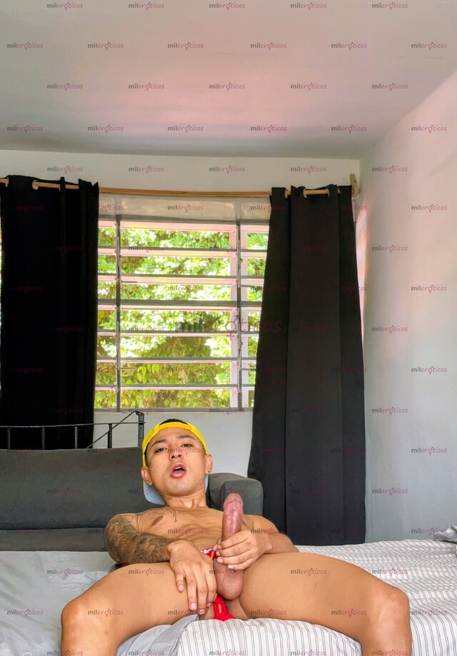 FOTOS DE SOY CHARS, JOVEN MEXICANO GUAPO Y ATLÉTICO 18CM ACTIVO