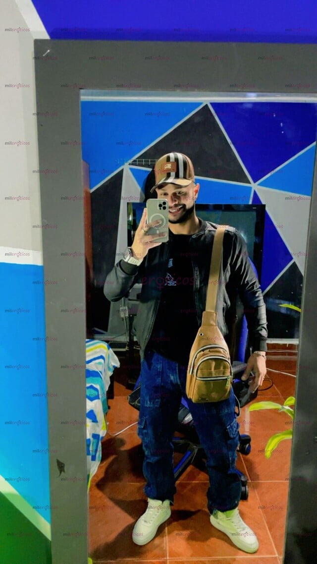 FOTOS DE CHICO DISPONIBLE LAS 24 HORAS DISPUESTO A COMPLACER EN TODAS TUS FANTASÍA
