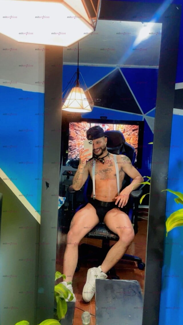 FOTOS DE CHICO DISPONIBLE LAS 24 HORAS DISPUESTO A COMPLACER EN TODAS TUS FANTASÍA