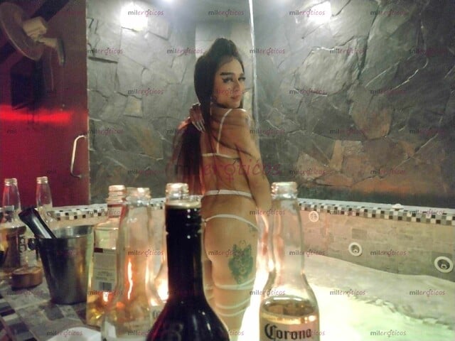 FOTOS DE MORENA CON VERGA SUTIL PARA CUMPLIR TODAS TUS FANTASIAS