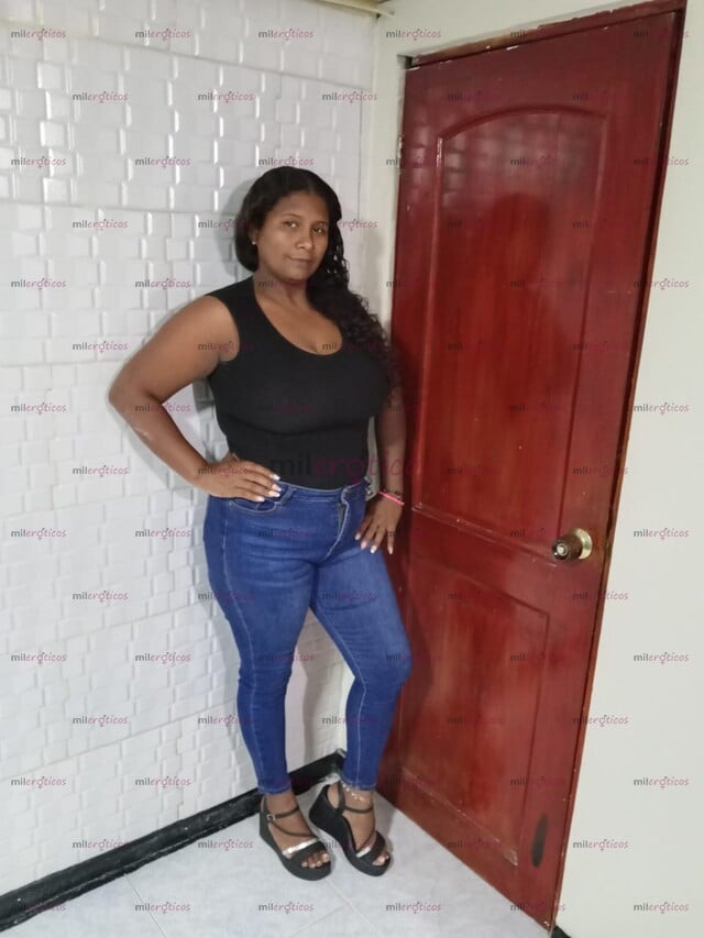 FOTOS DE MELANY CHICA SUMISA DISPUESTA A COMPLACER