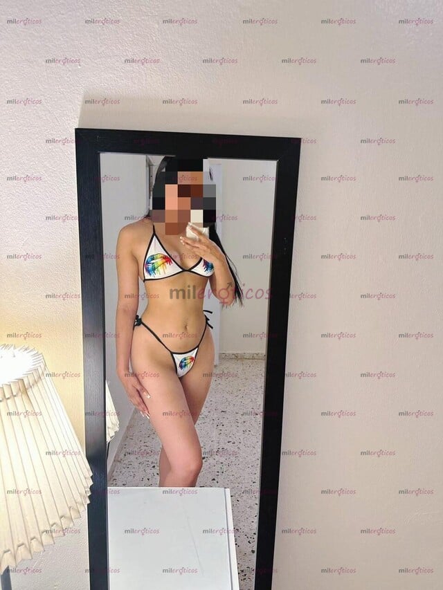 FOTOS DE FLAQUITA DE HUESO TALLADOR ... CINTURA DELGADA Y PEQUEÑA Y PIEL SUAVE!!!