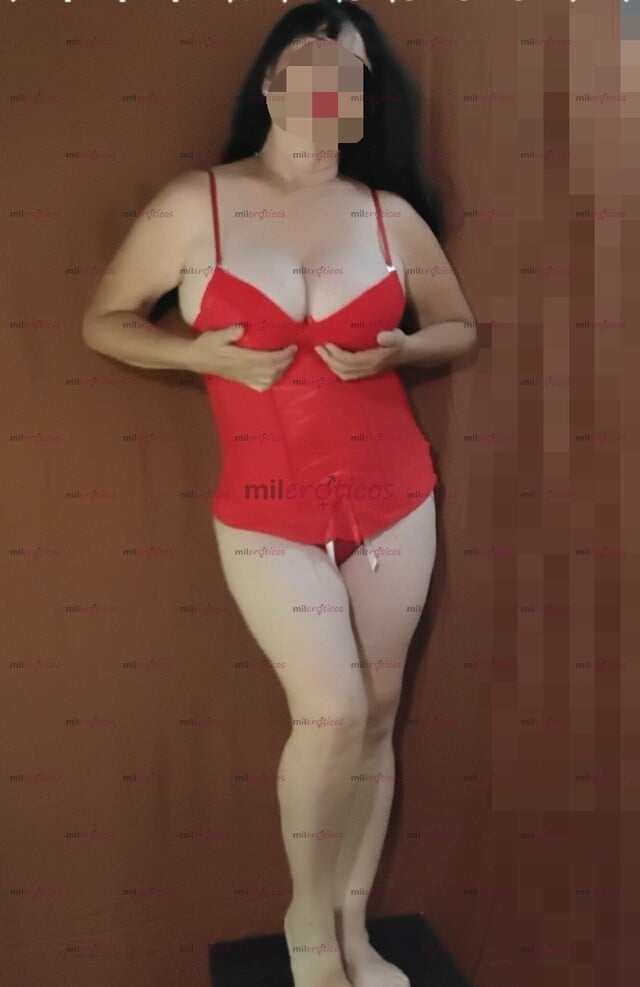 FOTOS DE BONITA MILF CARIÑOSA Y COMPLACIENTE CON DEPARTAMENTO CÉNTRICO...........