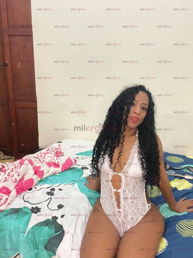 FOTOS DE NAHOMI MORENAZA CALIENTE SEXY VEN Y ME PRUEBAS