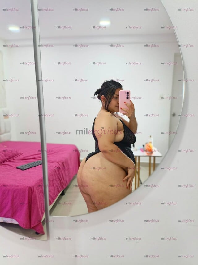 FOTOS DE DIVIÉRTETE TOCANDO MIS PECHOS Y SINTIENDO COMO CHOCAN MIS NALGAS CON TU CUERPO