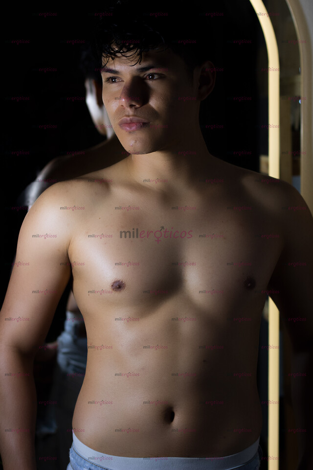FOTOS DE HOLA SOY DANIEL, CHICO JOVEN NUEVO EN LA CIUDAD