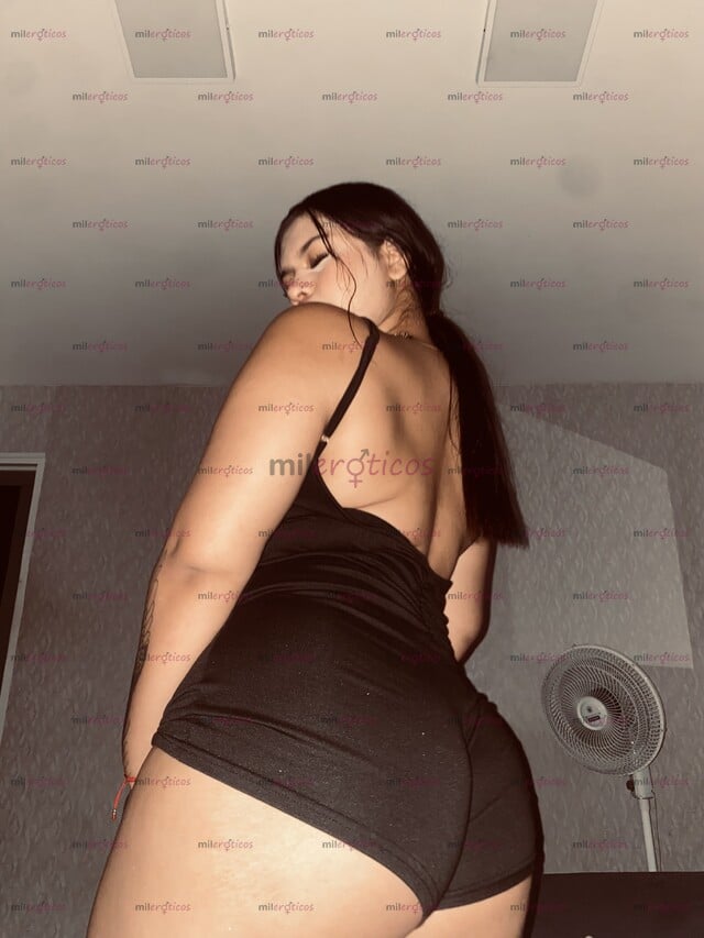 FOTOS DE MELANY, LINDA PAISA DISPUESTA A COMPLACERTE Y PASAR UN RATO RICO