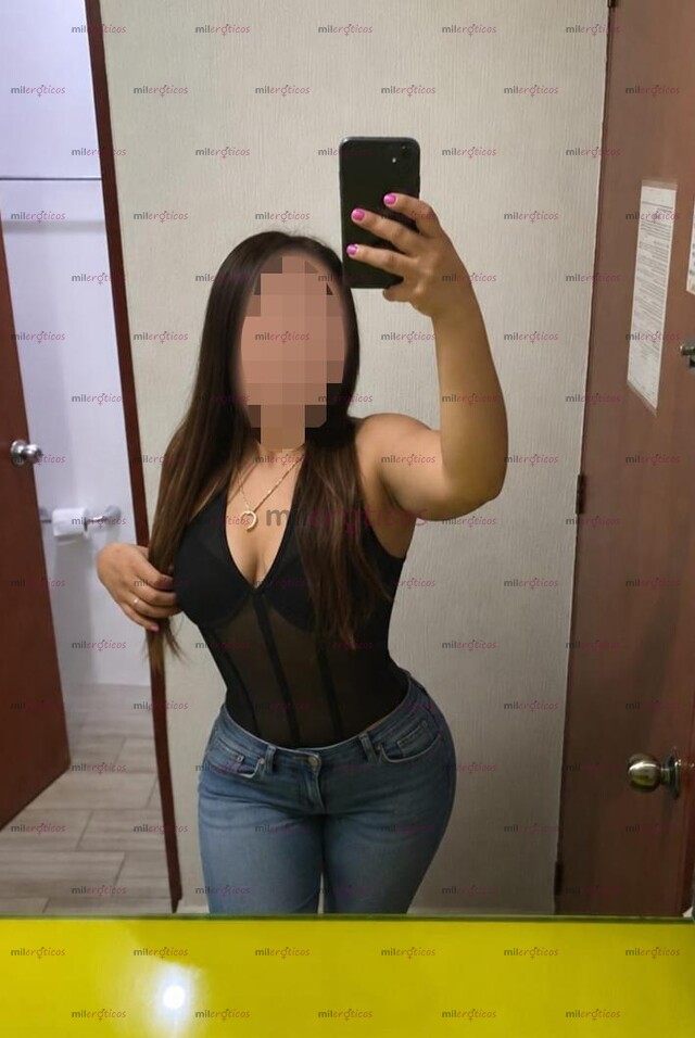 FOTOS DE UNA NENITA BIEN CACHONDA BONITA Y CULONCITA LLEGO VESTIDA MUY SEXY