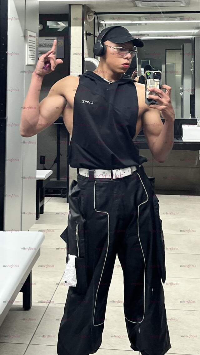 FOTOS DE CHAVITO LAMPIÑO AL 100% CON VERGA DE 19CM Y CULITO DISPONIBLE