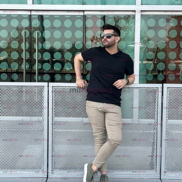 FOTOS DE HOLA SOY CUBANO MI NOMBRE ES VALENTINO SOY NUEVO EN LA APP
