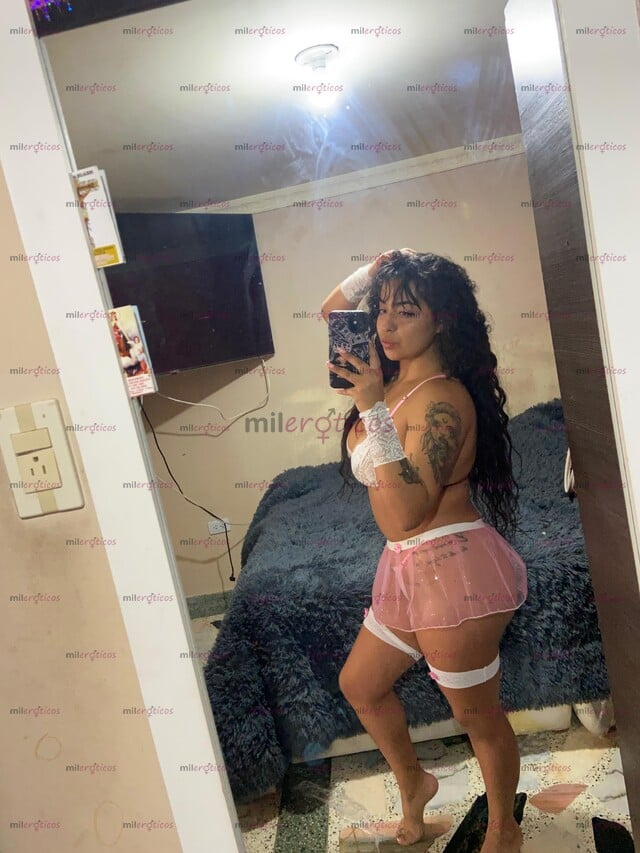 FOTOS DE GABY HERMOSA CHICA DE VISITA EN LA CIUDAD