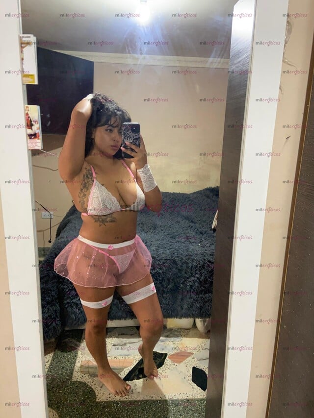 FOTOS DE GABY HERMOSA CHICA DE VISITA EN LA CIUDAD