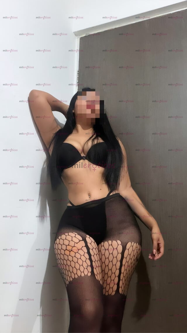 FOTOS DE NINFÓMANA CON UNA VAGINA CALIENTE Y ESTRECHA DISPONIBLE SOLO PARA TI BB .,