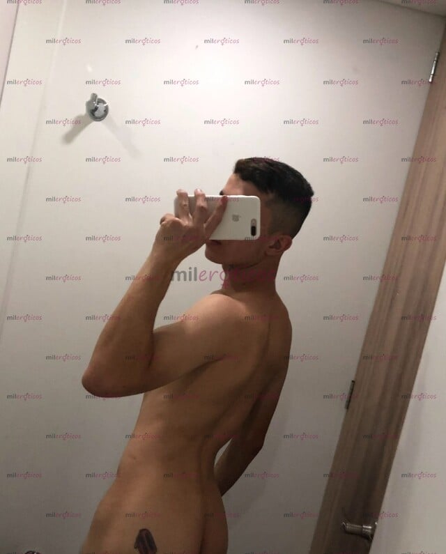 FOTOS DE JOVEN DELGADO MUY COMPLACIENTE DISPONIBLE 24 7