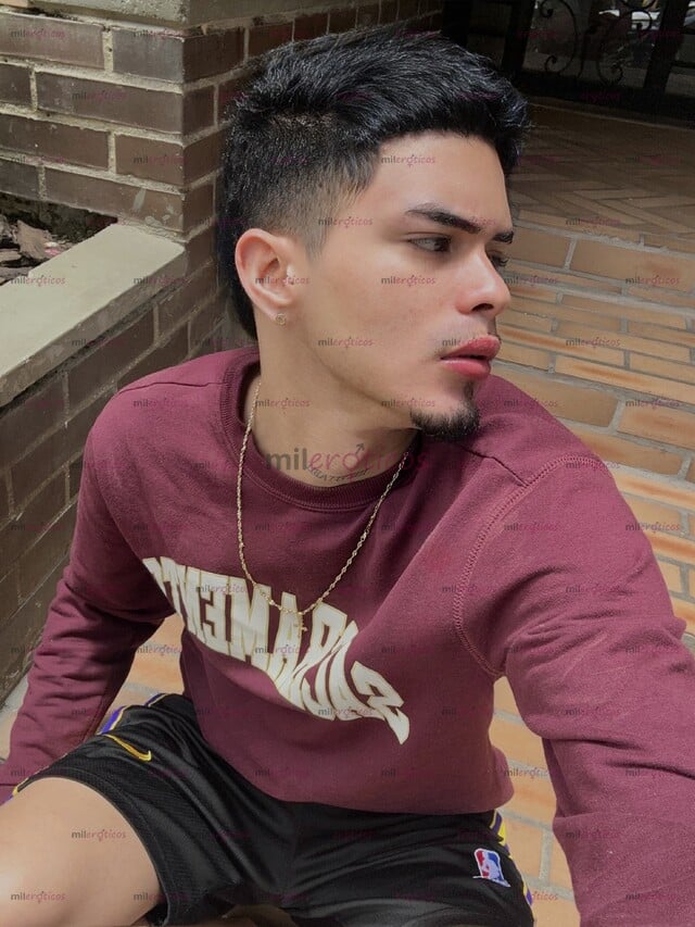 FOTOS DE SOY SANTIAGO ISAAC UN JOVENCITO CON RICO CUERPO Y BOQUITA RICA