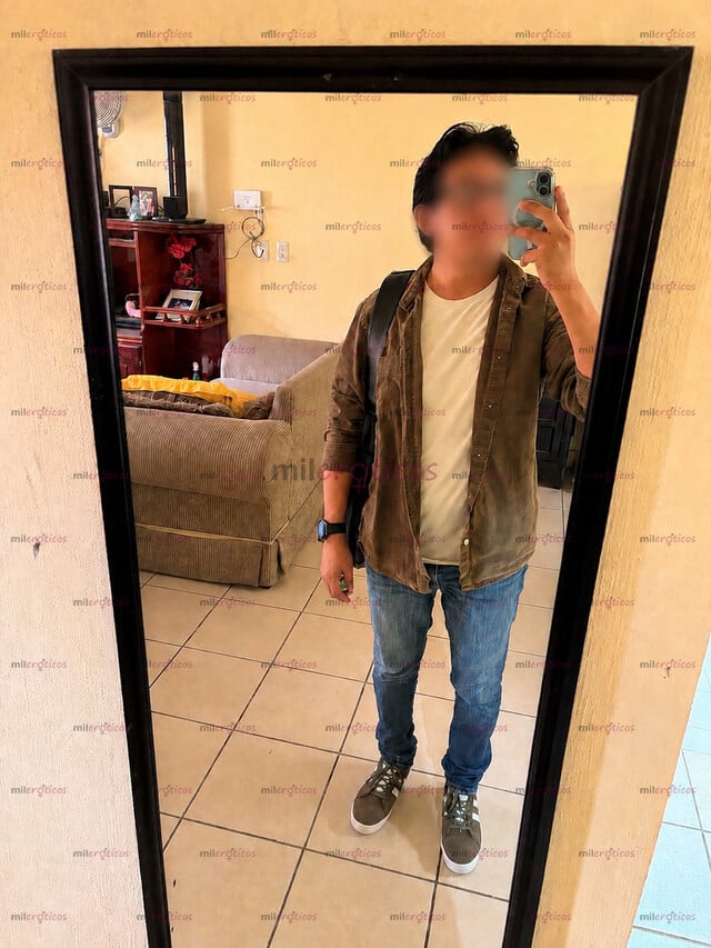 FOTOS DE PASIVO. SUMISO COMPLACIENTE DISPONIBLE PARA TI