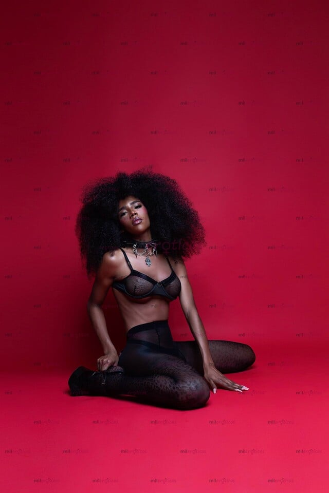 FOTOS DE KENYA LÓPEZ LA DIOSA TRANS QUE TE HARÁ PERDER LA CABEZA. ¿LISTO PARA UNA EXPER