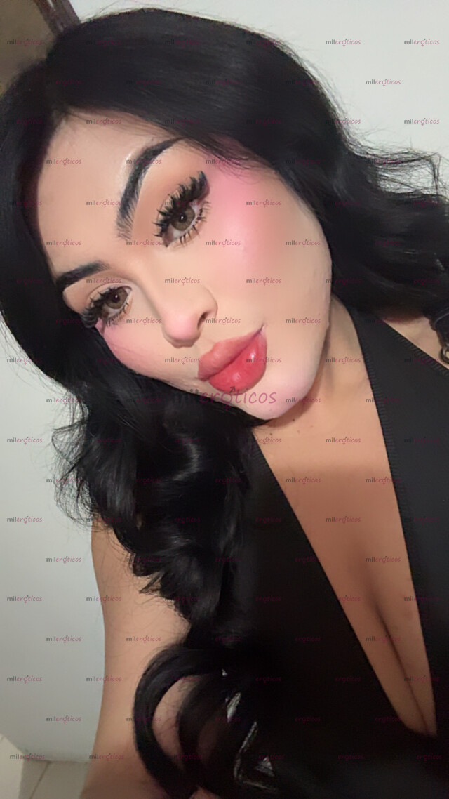 FOTOS DE CHAPARRITA TRANS ,LINDOS LABIOS Y ROSTRO