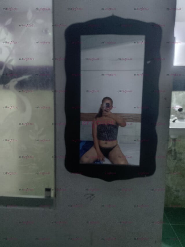 FOTOS DE HOLA SOY TU FLACA SI QUIERES PASARLA BIEN VEN Y VISÍTAME