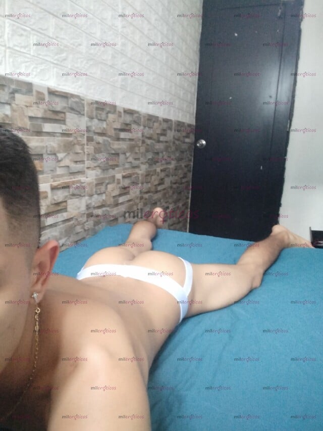 FOTOS DE HOLA SOY NUEVO EN TU CIUDAD VINE PARA COMPLACERTE SERE TU AMIGO Y TU AMANTE