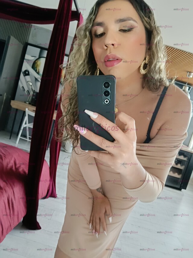 FOTOS DE CHICA MUY CALIENTE SOLITA Y CON GANAS DE COMER VERGA