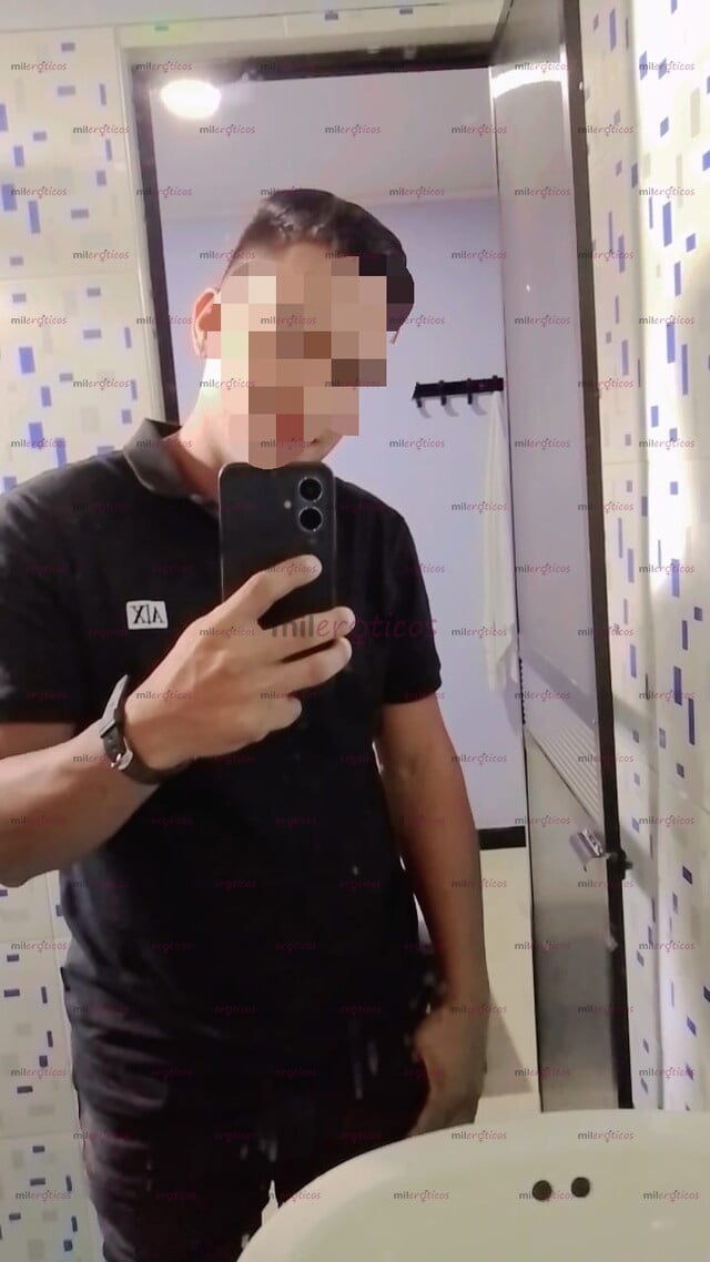 FOTOS DE MASAJISTA SEXÓLOGO PROFESIONAL CON HABITACIÓN PRIVADA DISPONIBLE LAS 24 HORAS