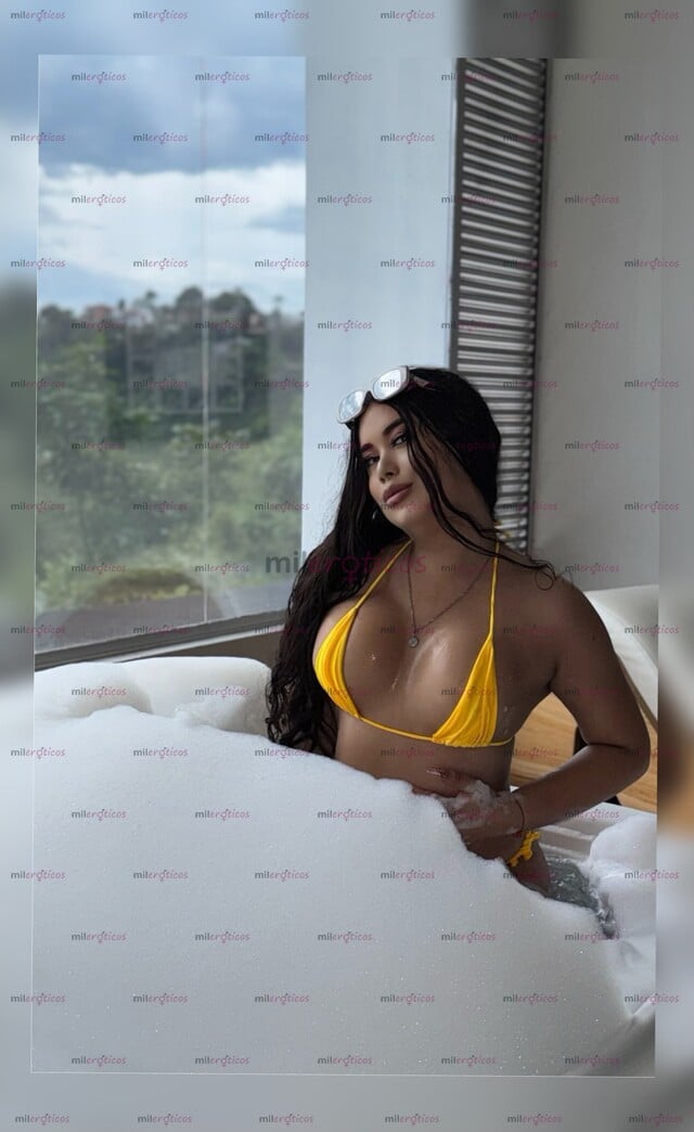 FOTOS DE DISFRUTA DE RICO SHOW DELICIOSA MAMASITA TETONA Y CULONA DESDE $10.000!