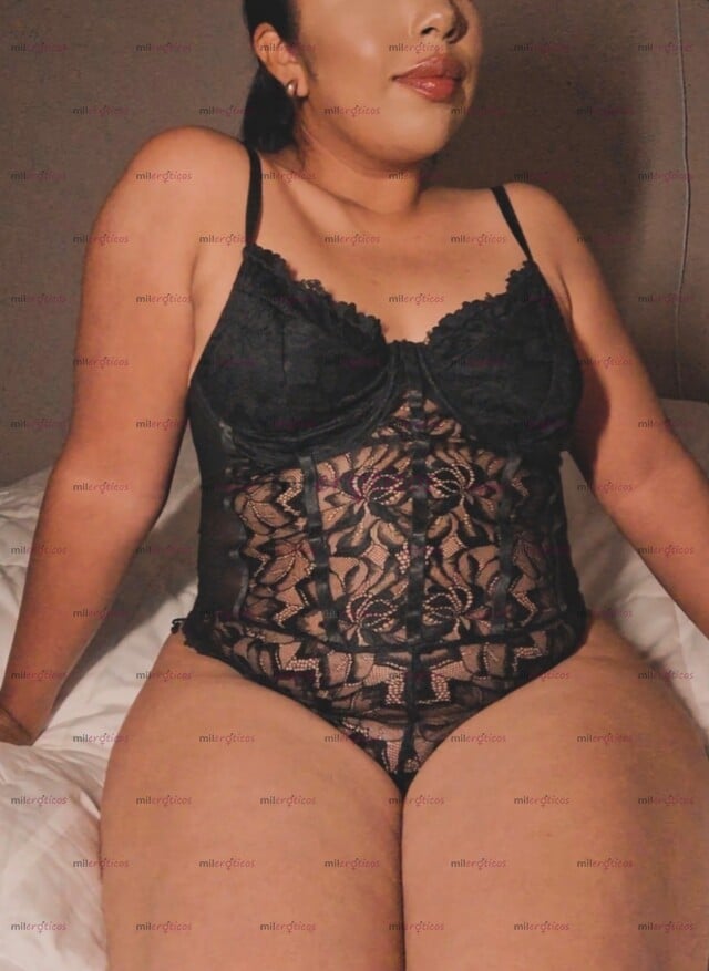 FOTOS DE TU NUEVA DEBILIDAD MORENA CANELA 24 AÑOS