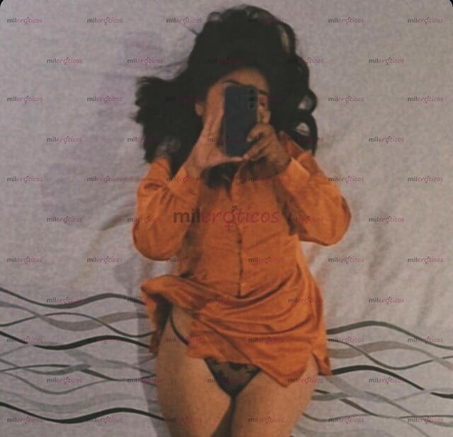 FOTOS DE TU NUEVA DEBILIDAD MORENA CANELA 24 AÑOS