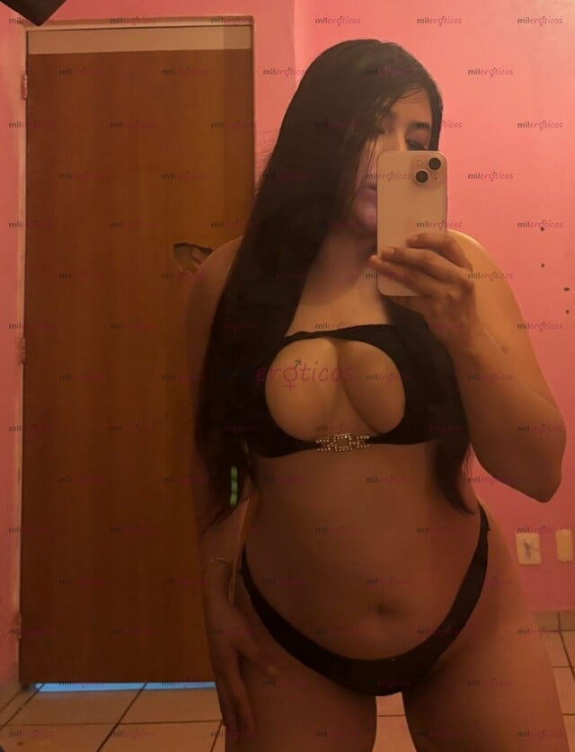 FOTOS DE EXCLUSIVA JOVENCITA CURVILÍNEA DISCRETA Y COMPLACIENTE