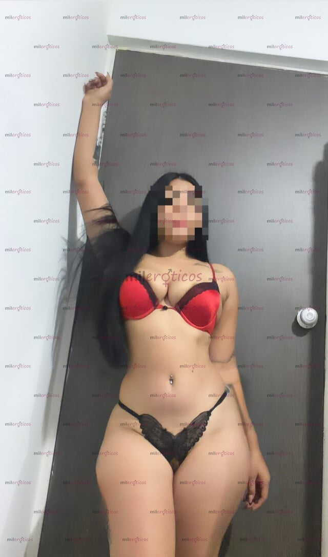 FOTOS DE SENSUAL MORENITA MUY BONITA PARA TI CARIÑO