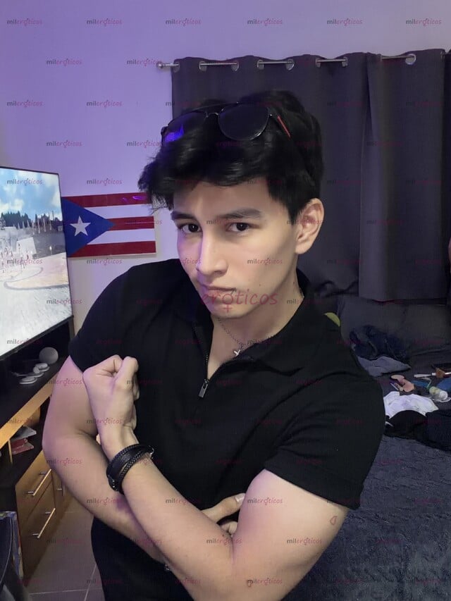 FOTOS DE JOVEN PASIVO Y DISCRETO, TODO EN BUEN PLAN.