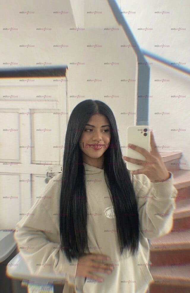 FOTOS DE TRANS, 19, Y CON GANAS LAS GANAS AL TOPE. DOMINANTE
